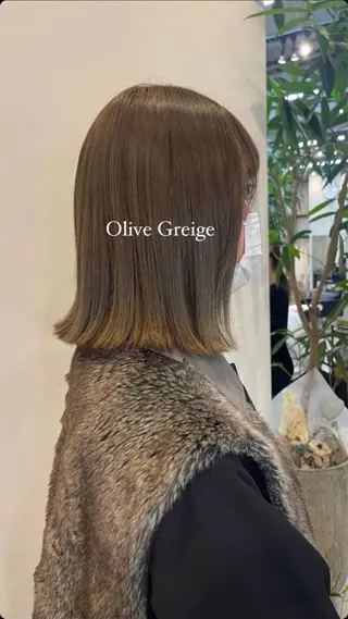 ミディアム カラー レイヤーカット🫧 🎀Tomoka🎀のヘアスタイル