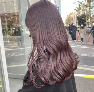 ロング 韓国ヘア/ブリーチ無 しWカラー/オリーブのヘアスタイル