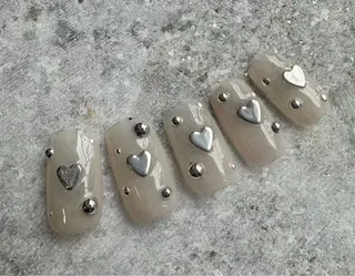 ネイル 黒須莉奈 IRYのネイルデザイン