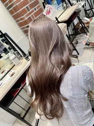 ロング ⭐️20周年記念⭐️ カラーリストひろき✨のヘアスタイル