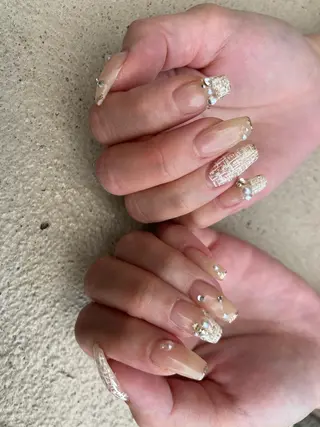 セミロング ネイル ✴︎ Delightのネイルデザイン