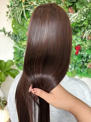 ロング N-PLANTS KOTOHAのヘアスタイル