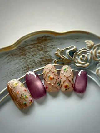 ネイル FIORITURA Maikoのネイルデザイン