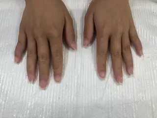 ネイル MAXKELLY 大阪・梅田店所属・徳田 亜衣佳のネイルデザイン