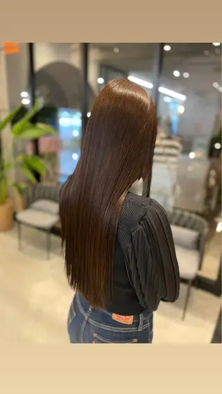 似合わせカットが 得意な美容師のヘアスタイル