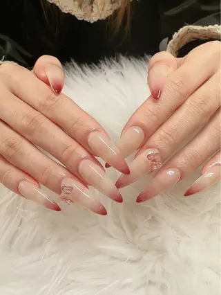 ネイル Le'a シズカのネイルデザイン