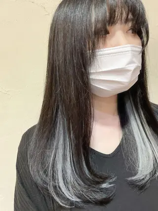 セミロング カラー ヘアアレンジ 秋山 幸太のヘアスタイル