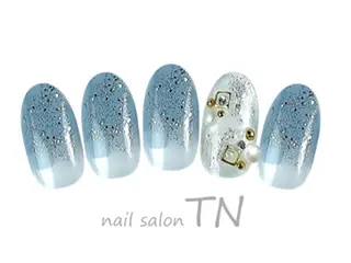 ネイル 中島 実穂のネイルデザイン