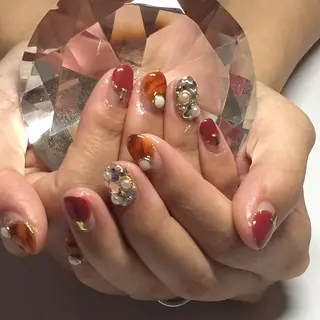 ネイル RuxuryNail ／RiAnnaのネイルデザイン