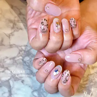 ネイル Arowa 伊田のネイルデザイン