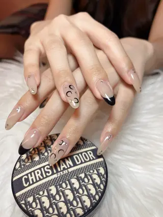 ネイル SALON DOUDOUのネイルデザイン