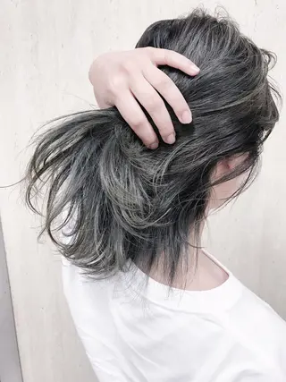 ミディアム カラー BOX mico.のヘアスタイル