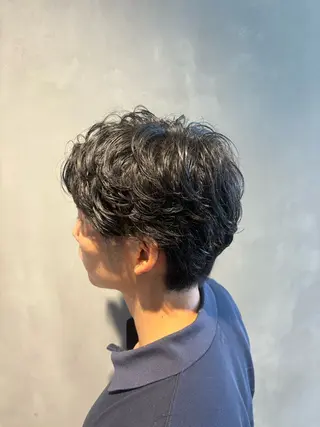 ショート パーマ メンズ 10〜30代垢抜けメ ンズ特化/入沢花音のヘアスタイル