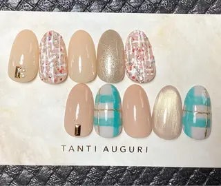 ネイル Éva nail salon所属・Éva nail MARIのネイルデザイン