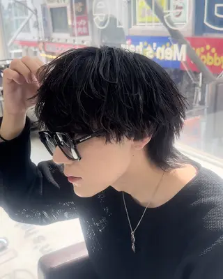 メンズ ニュアンス/フェザー /ウルフ/伶馬のヘアスタイル