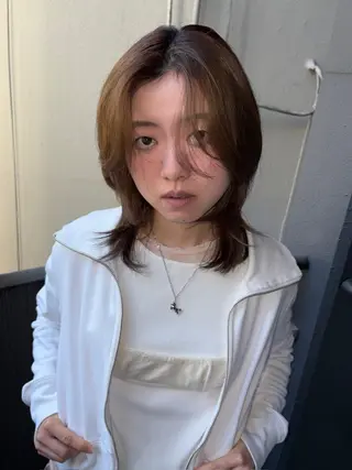 小川結子 NEROのヘアスタイル