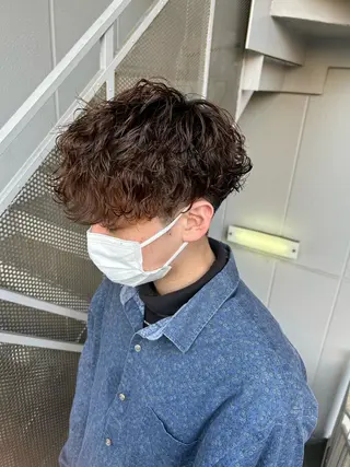 パーマ メンズ 曲がる縮毛矯正 LIBER 　岩名のヘアスタイル