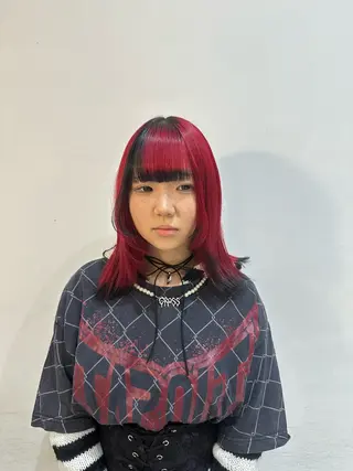 ミディアム カラー 安藤 太一のヘアスタイル