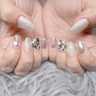 ネイル 個室ネイルサロンDolly  Girl〜ドーリーガール〜所属・DollyGirl KYOKOのネイルデザイン