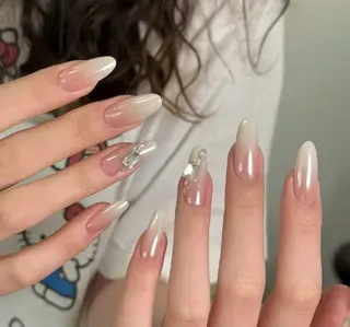 ネイル Oomiya 服部のネイルデザイン