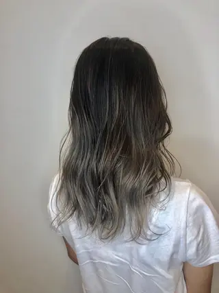 セミロング 美髪改善×シールエク ステ/ヨシモトカンジのヘアスタイル