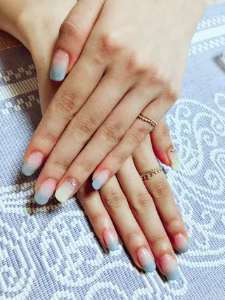 ネイル FERNA フェルナのネイルデザイン