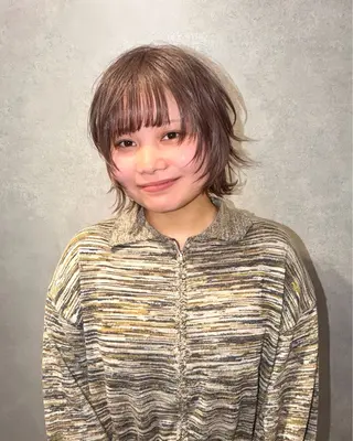 ショート カラー ハイトーン/ウルフ/ レイヤー/Asukaのヘアスタイル