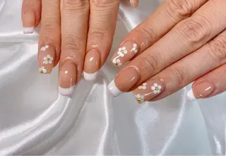 ネイル celica所属・松田 由真のネイルデザイン