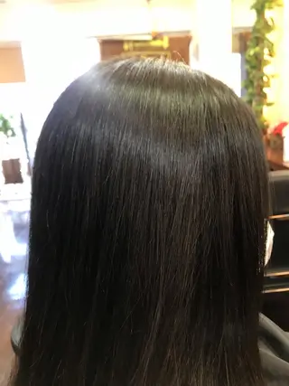 セミロング パーマ 桧山 真のヘアスタイル