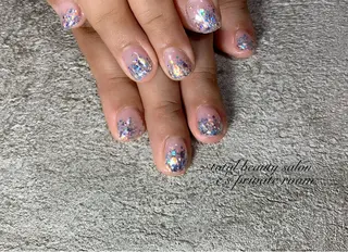 ネイル LAVISH nail salonのネイルデザイン