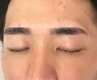 メンズ アイブロウ uland yuzukiのマツエク・マツパデザイン