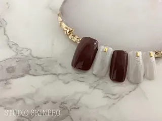 ネイル Nail 予約受付スキンプロのネイルデザイン