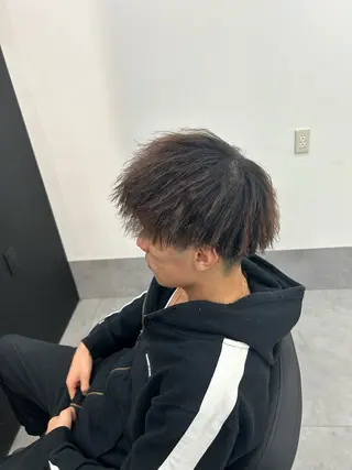 メンズ 善財 康葵のヘアスタイル