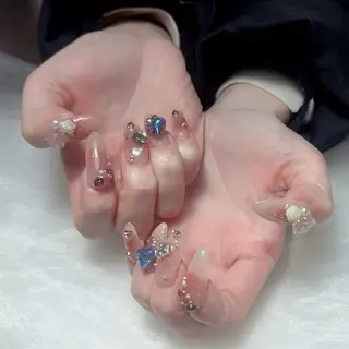 ネイル Fairyフェアリーネイルサロン所属・Nail Hibi サロンのネイルデザイン