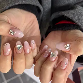 ミディアム 小川 柚香のネイルデザイン