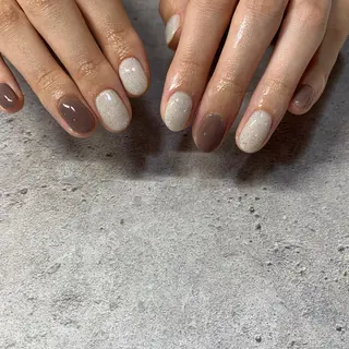 ネイル THECOLORS所属・近貞 莉奈のネイルデザイン