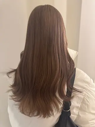 ロング 内沼 恵留菜のヘアスタイル