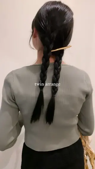 ロング カラー 落合希 Olivebeigeのヘアスタイル