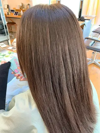 ミディアム Lagom なかだのヘアスタイル