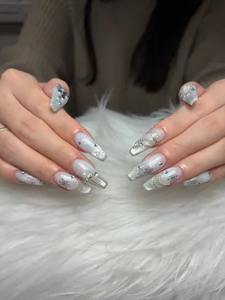 ネイル Cloudy Chan Nailのネイルデザイン