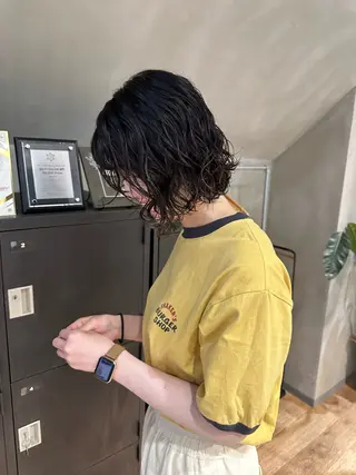 ミディアム パーマ yuki / 岡崎ハイトーンカラーのヘアスタイル