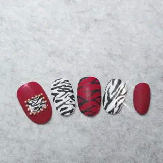 ネイル Salon de dahan所属・SALON DE DAHANのネイルデザイン