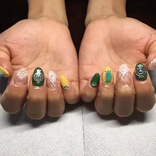 ネイル MAKANI nail salon所属・MAKANI salonのネイルデザイン