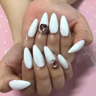 ミディアム ネイル 《LB》ラブリエ Nail&eyeのマツエク・マツパデザイン