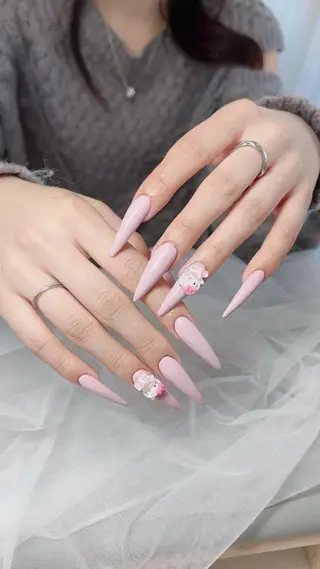 ネイル Romine ネイル&マツゲのネイルデザイン