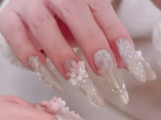 ネイル KARI ネイルサロンのネイルデザイン