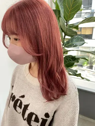 セミロング カラー pista by primal所属・🌼ハイライト透明感 🌼maiのヘアスタイル