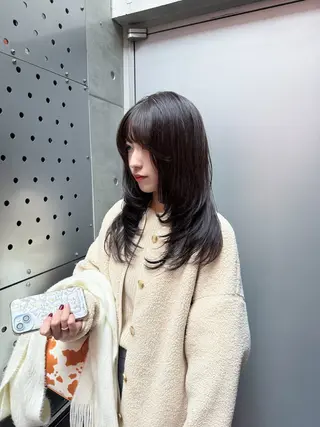 ロング カラー 幣 あや乃のヘアスタイル