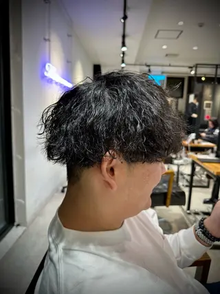 ショート パーマ メンズ flammeum関内店所属・🥀Hosaka Kazuki🥀のヘアスタイル