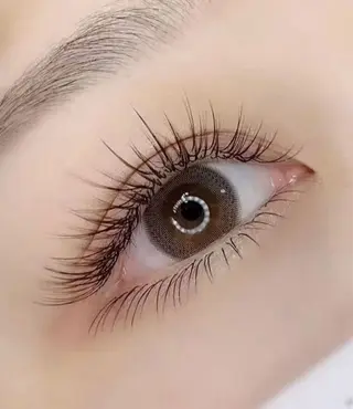 マツエク・マツパ アデル エクステサロンのマツエク・マツパデザイン